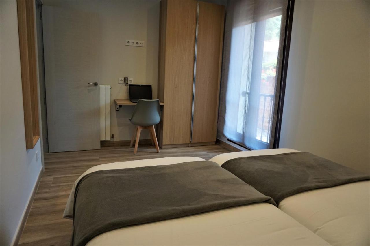 Apartamentos La Playina Llanes Esterno foto