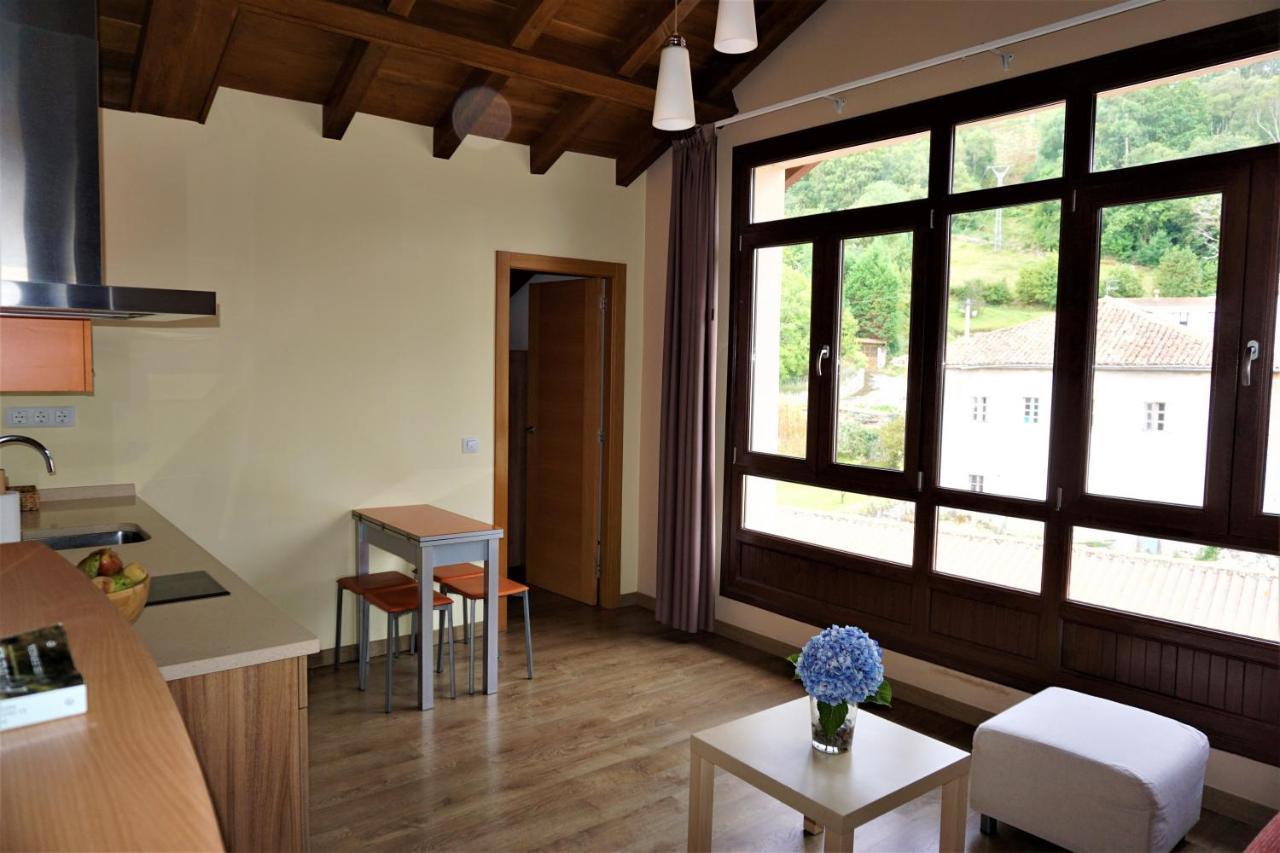 Apartamentos La Playina Llanes Esterno foto