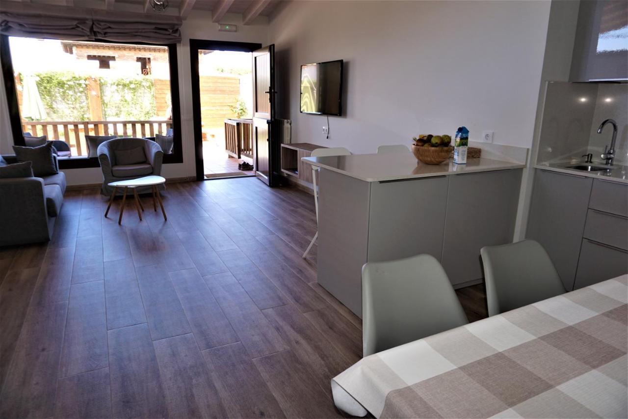 Apartamentos La Playina Llanes Esterno foto